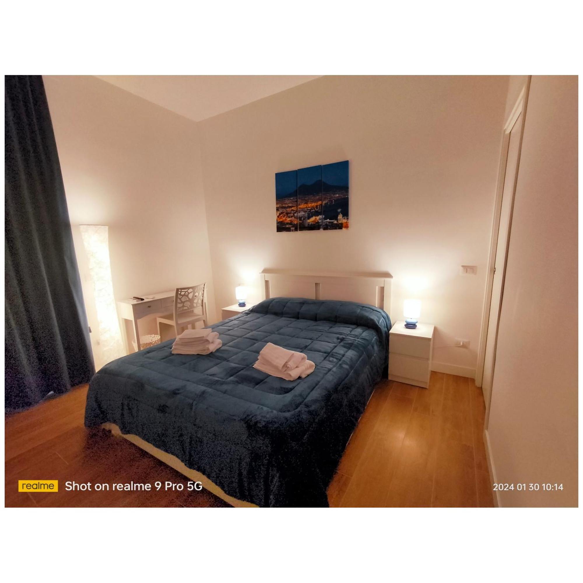 Le Follie Parthenopee Bed & Breakfast Наполи Екстериор снимка